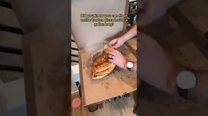 Our new favorite hiking hack 😆🍕🏔️🫶