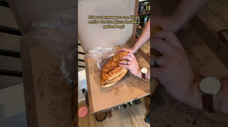 Our new favorite hiking hack 😆🍕🏔️🫶