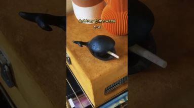 Ashtray of the week 7/52 🐳 This little whale is made of metal and is surprisingly heavy! We picked