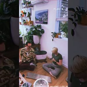 Teamwork makes the dream work 😆✨ Setting up our was a breeze with the two of us! 🌱 We can’t wait