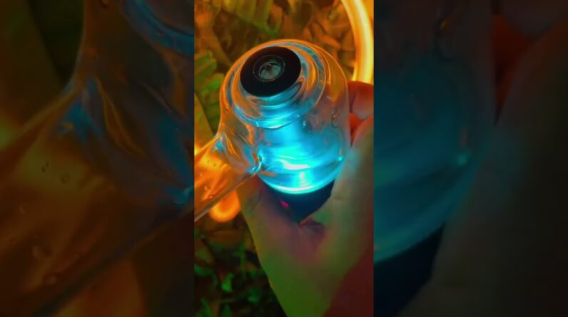 Can’t get enough of this mini light show in our hands! 🔥✨ Cenote portable vaporizer looks like a