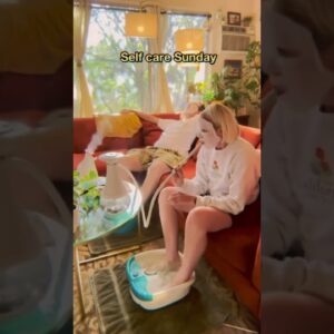 Self care Sunday with our new 💨